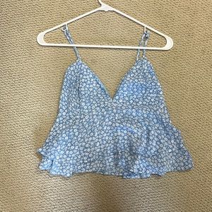 NWT crop top medium